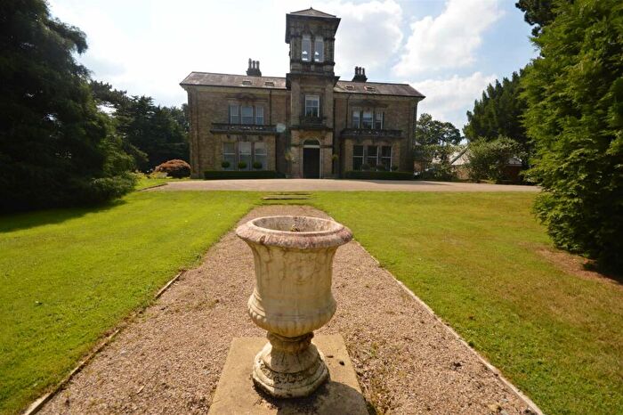 2 Bedroom Apartment To Rent In Birkenhead Road, Willaston, CH64