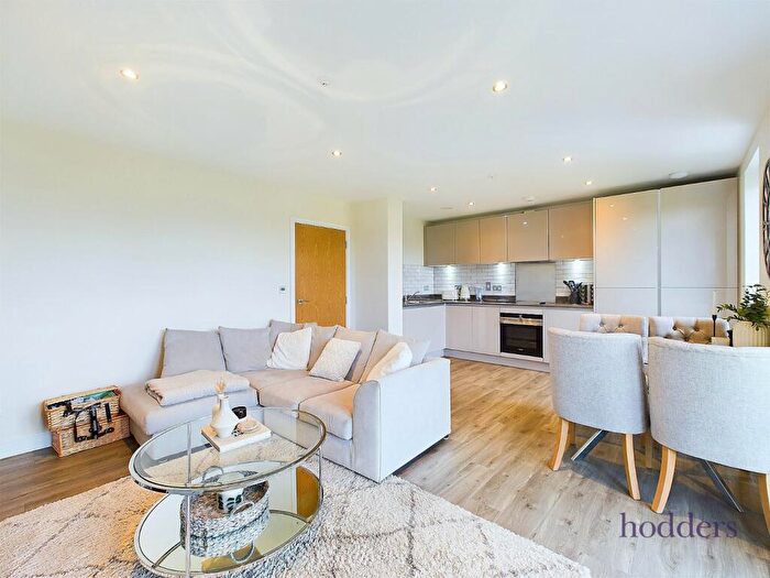 2 Bedroom Apartment To Rent In Surrey, KT15