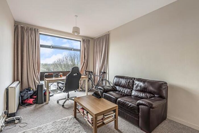 1 Bedroom Apartment To Rent In Albion Place, Oxford, OX1