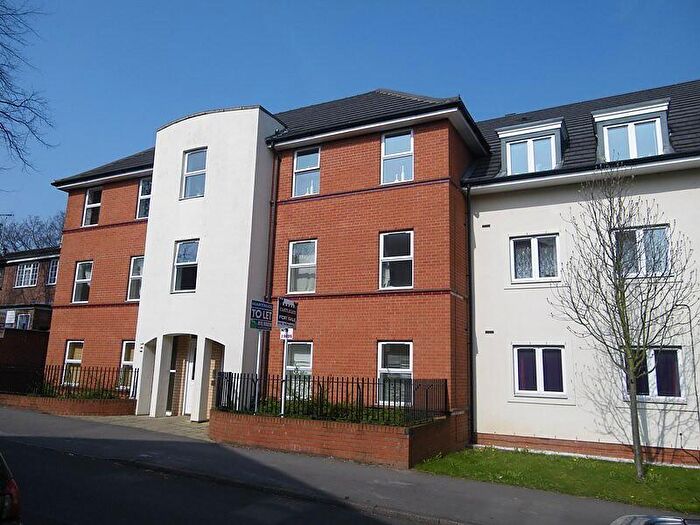 2 Bedroom Apartment To Rent In Hamilton Road, Sherwood Rise, NG5