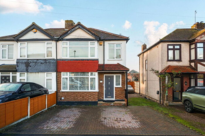 3 Bedroom Semi Detached House For Sale In Spacious Bedroom Semi In Minster With Garage And South-Facing Garden, ME12