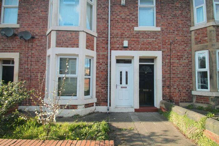 2 Bedroom Flat To Rent In Warwick Street, Newcastle Upon Tyne, NE6