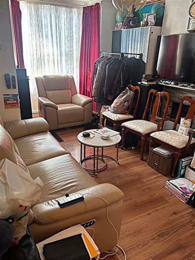 3 Bedroom Property For Sale In Wentworth Road, Croydon, CR0