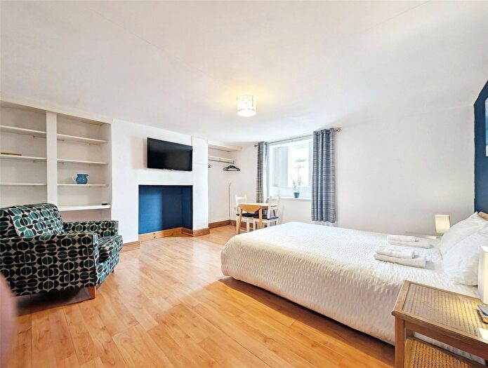 2 Bedroom Flat For Sale In Allendale Place, North Shields, Tyne And Wear, NE30