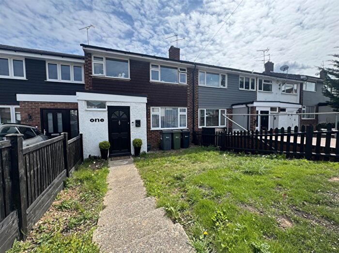 3 Bedroom Terraced House To Rent In Park Drive, Braintree, CM7