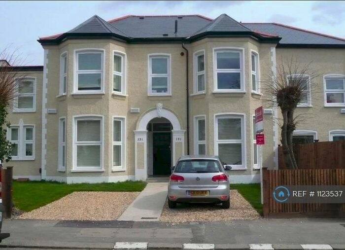 1 Bedroom Flat To Rent In D Wellmeadow Road, London, SE6