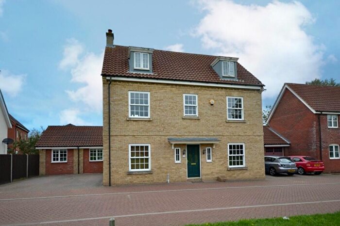 6 Bedroom Detached House For Sale In Old Catton, Norwich, NR6