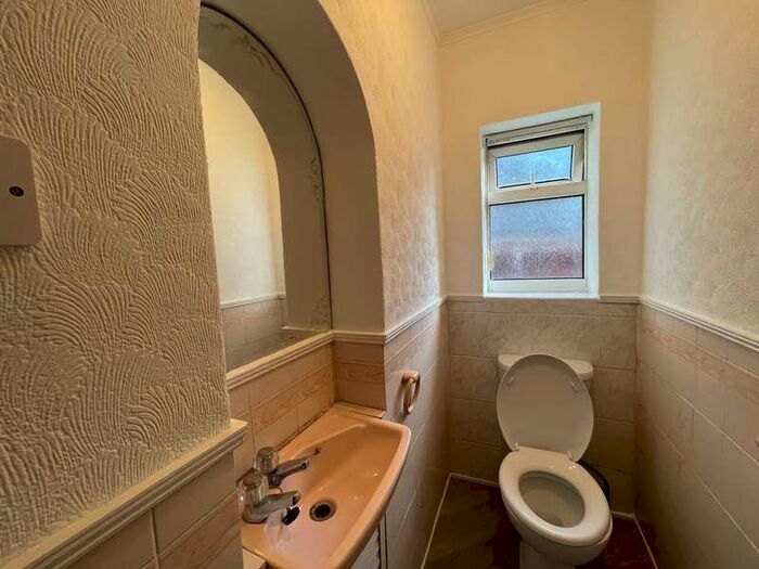 5 Bedroom Detached House To Rent In The Slieve, Handsworth Wood, B20