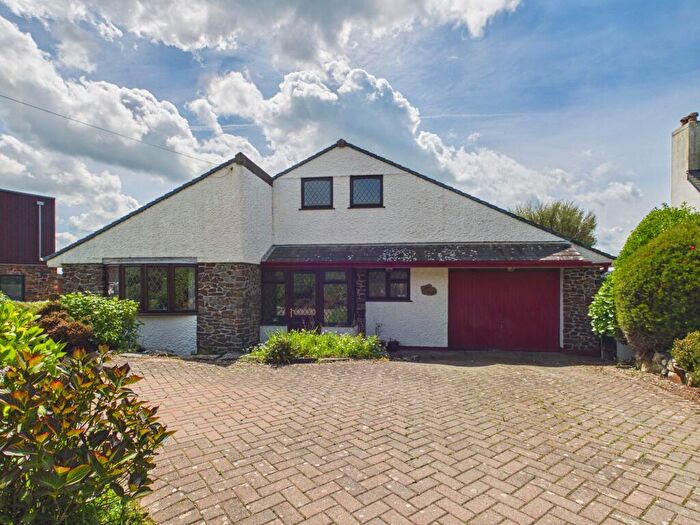 4 Bedroom Detached Bungalow For Sale In Upton, Bude, EX23
