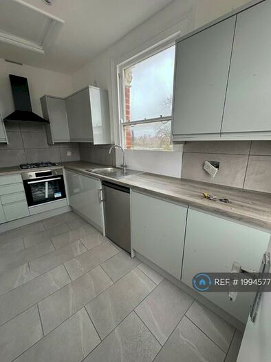 1 Bedroom Flat To Rent In Downhills Park Road, London, N17