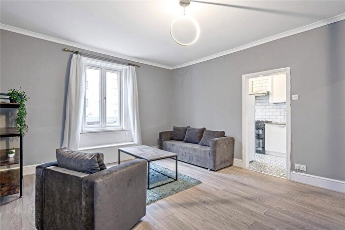 1 Bedroom Apartment To Rent In Essex Road, Canonbury, Islington, London, N1