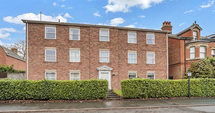 2 Bedroom Flat For Sale In Springfield Road, Bury St. Edmunds, IP33