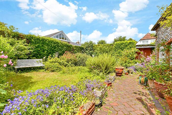 3 Bedroom Detached House For Sale In Kingsdown Road, St. Margarets-At-Cliffe, Dover, Kent, CT15