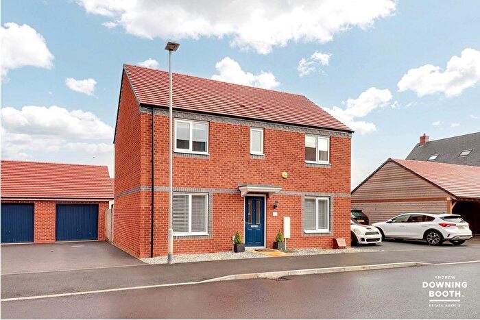 3 Bedroom Detached House For Sale In Bridgeman Way, Lichfield, WS14