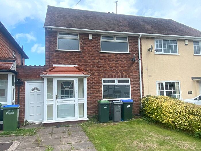 3 Bedroom Semi-Detached House To Rent In Appleton Avenue, Birmingham, B43