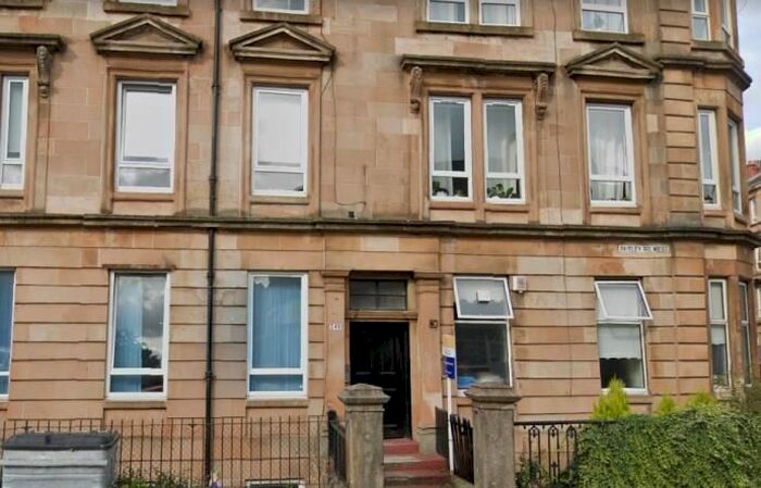 3 Bedroom Flat To Rent In Paisley Road West, Govan, Glasgow, G51