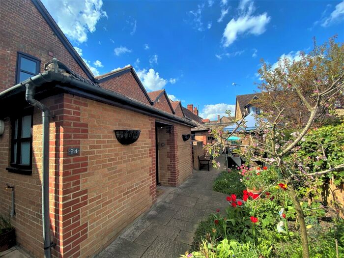 1 Bedroom House To Rent In Sweet Briar, Marcham, Abingdon, OX13
