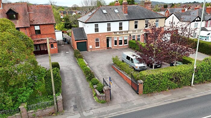 5 Bedroom Semi Detached House For Sale In Hucclecote Road, Gloucester, Gloucestershire, GL3