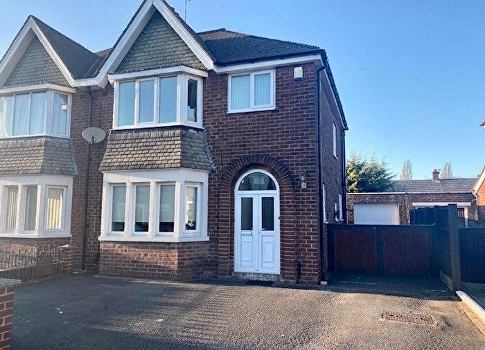 3 Bedroom Semi Detached House To Rent In Moorhey Drive, Penwortham, PR1