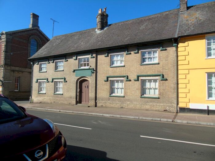 1 Bedroom Flat To Rent In High Street, Needham Market, Ipswich, IP6