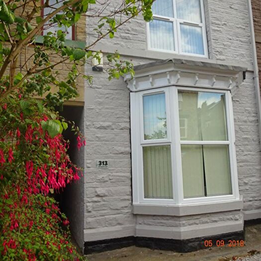 3 Bedroom House To Rent In Springvale Road, Crookes, Sheffield, S10