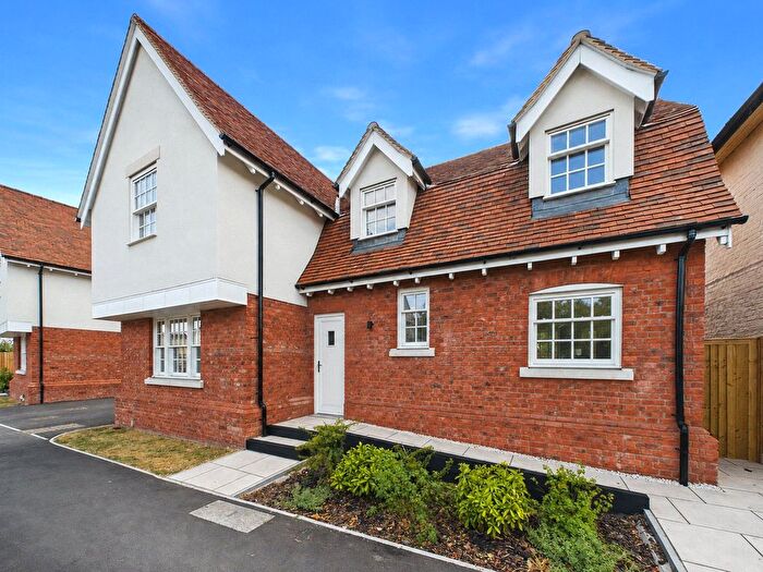 4 Bedroom Detached House To Rent In Colchester Road, Bures, Essex, CO8