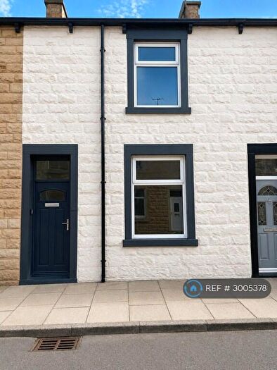3 Bedroom Terraced House To Rent In Burns St, Burnley, BB12