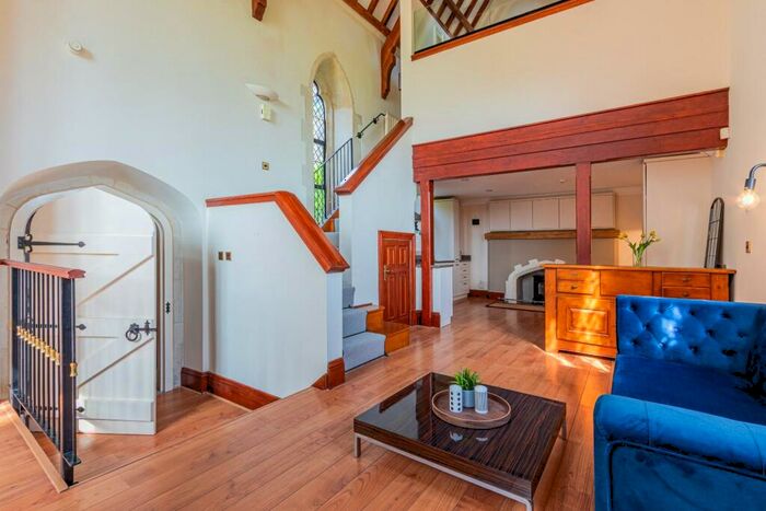 2 Bedroom Apartment To Rent In Cefn Mably Park, Michaelston-Y-Fedw, CF3