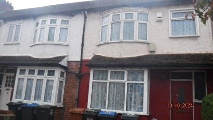 3 Bedroom Terraced House To Rent In Cedar Road, Addiscombe, Croydon, CR0