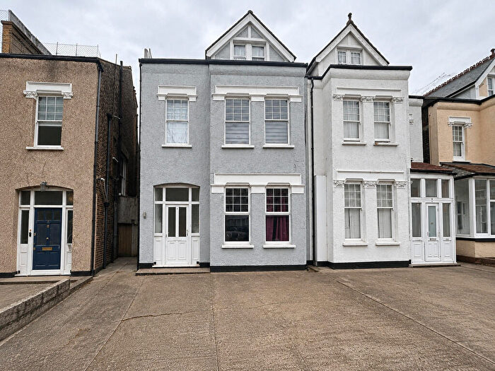 1 Bedroom Apartment To Rent In Woodstock Road, Croydon, CR0
