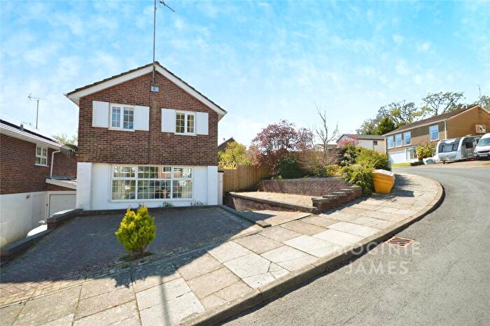 3 Bedroom Detached House For Sale In Woodvale Avenue, Cardiff, CF23