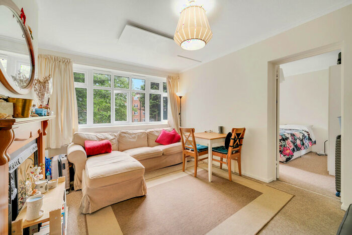 1 Bedroom Apartment To Rent In Burns Road, Battersea, SW11