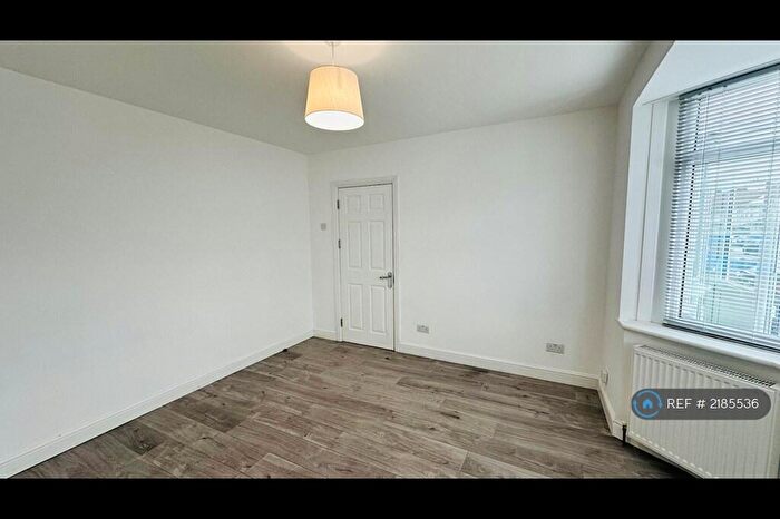 4 Bedroom Terraced House To Rent In Seymer Road, Romford, RM1