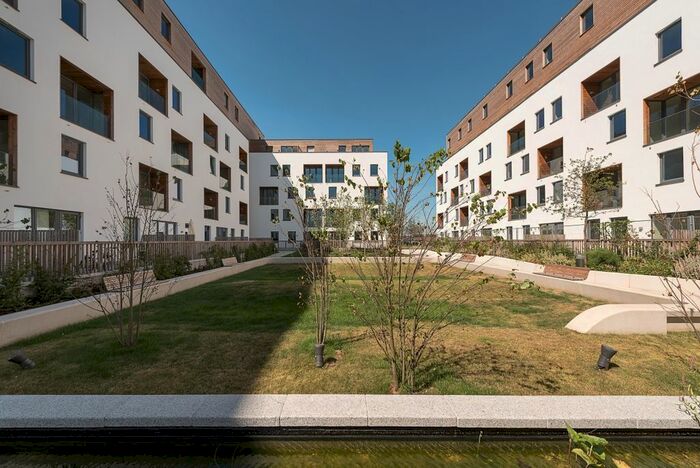 2 Bedroom Flat To Rent In Capitol Way, Edgware, NW9