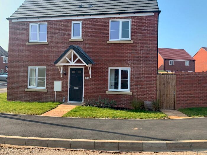 3 Bedroom Detached House To Rent In Beehive Street, Warwick, Warwickshire, CV34