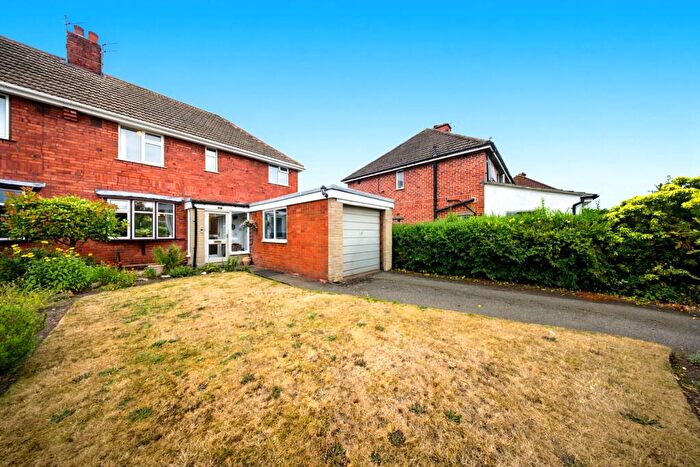 3 Bedroom Semi-Detached House For Sale In Whitlow Lane, Moulton, CW9