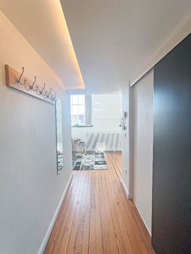 1 Bedroom Flat To Rent In Flat, Mcdonald Road, Broughton, Edinburgh, EH7