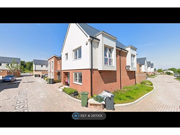 4 Bedroom Terraced House To Rent In Castleridge Drive, Greenhithe, DA9