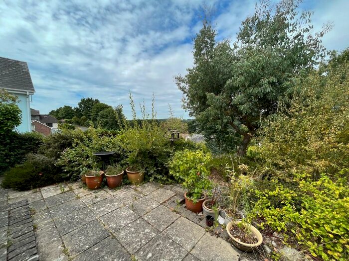 2 Bedroom Detached Bungalow To Rent In Hillside Road, Corfe Mullen, BH21
