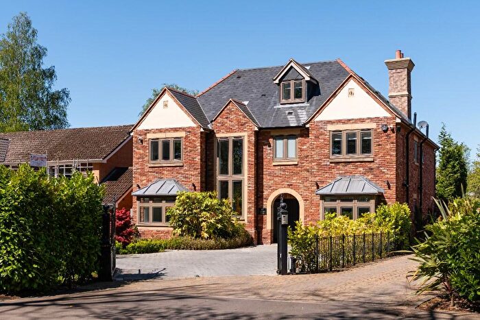 5 Bedroom Detached House For Sale In Avenue Road, B93