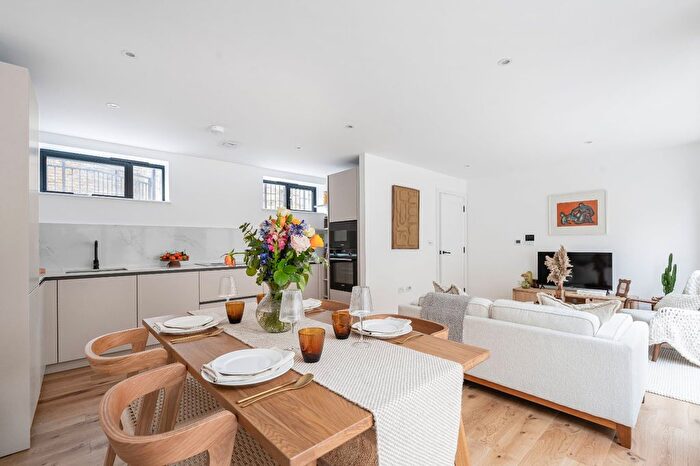 2 Bedroom Property For Sale In Arthur Mews, A Merivale Road, SW15