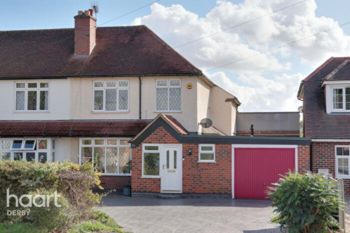 3 Bedroom Semi Detached House For Sale In Weston Road, Aston-on-Trent, DE72