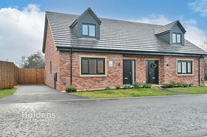 3 Bedroom Semi-Detached Bungalow For Sale In Chandlers Way, Grimsargh, PR2