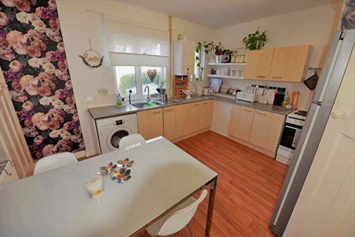 2 Bedroom House To Rent In Firth Avenue, LS11