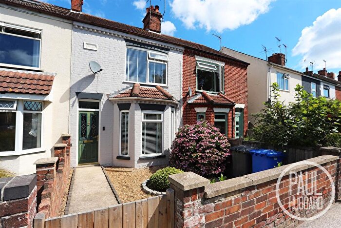 3 Bedroom Property For Sale In Victoria Road, Oulton Broad, NR33