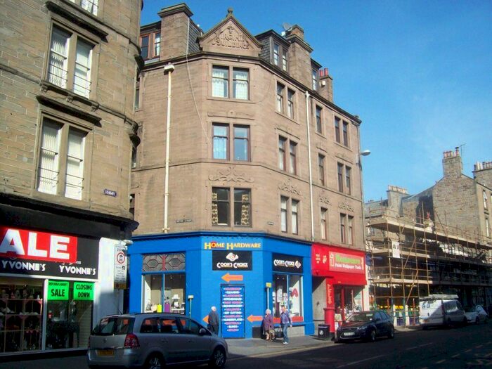 5 Bedroom Flat To Rent In Seagate, Dundee, DD1