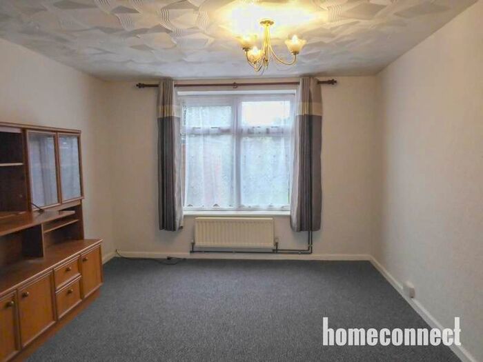 2 Bedroom Terraced House To Rent In Wood Lane, Dagenham, RM8
