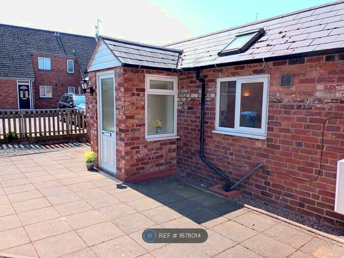 1 Bedroom Bungalow To Rent In Ombersley Street West, Droitwich, WR9