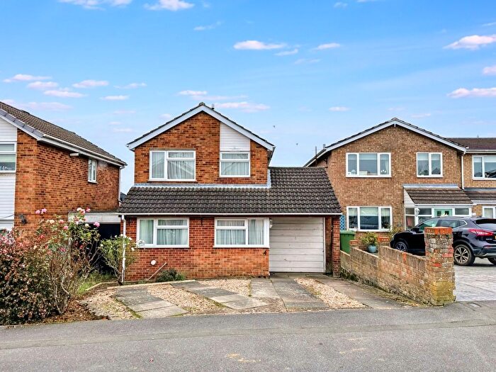 3 Bedroom Detached House For Sale In Shepherds Walk, Bugbrooke, NN7