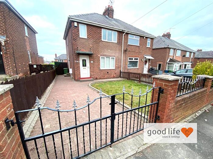 2 Bedroom House To Rent In Roselea Avenue, Ryhope, Sunderland, SR2